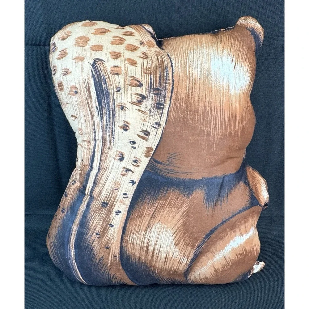 Vintage Beaver With Daisy Shaped Novelty Throw Pillow Daisy 13